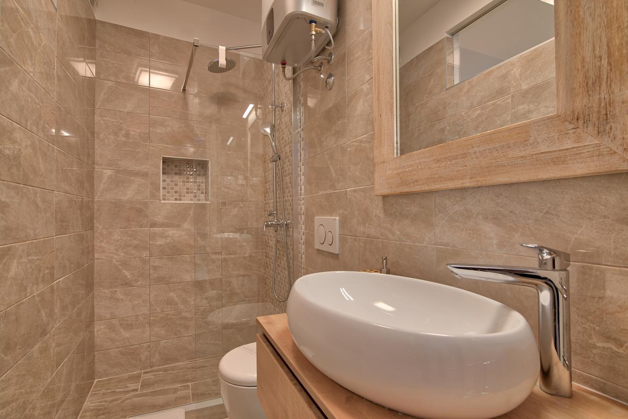 Candler'S Old Town Apartments Pula Ngoại thất bức ảnh